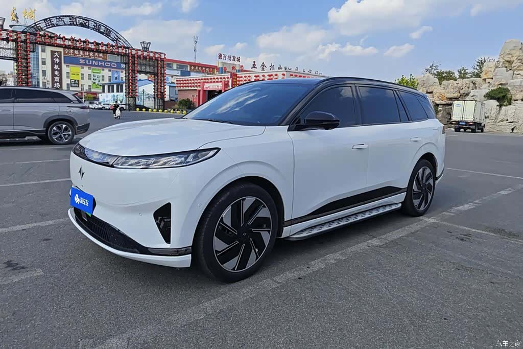 DongFeng eπ008, 2024 1