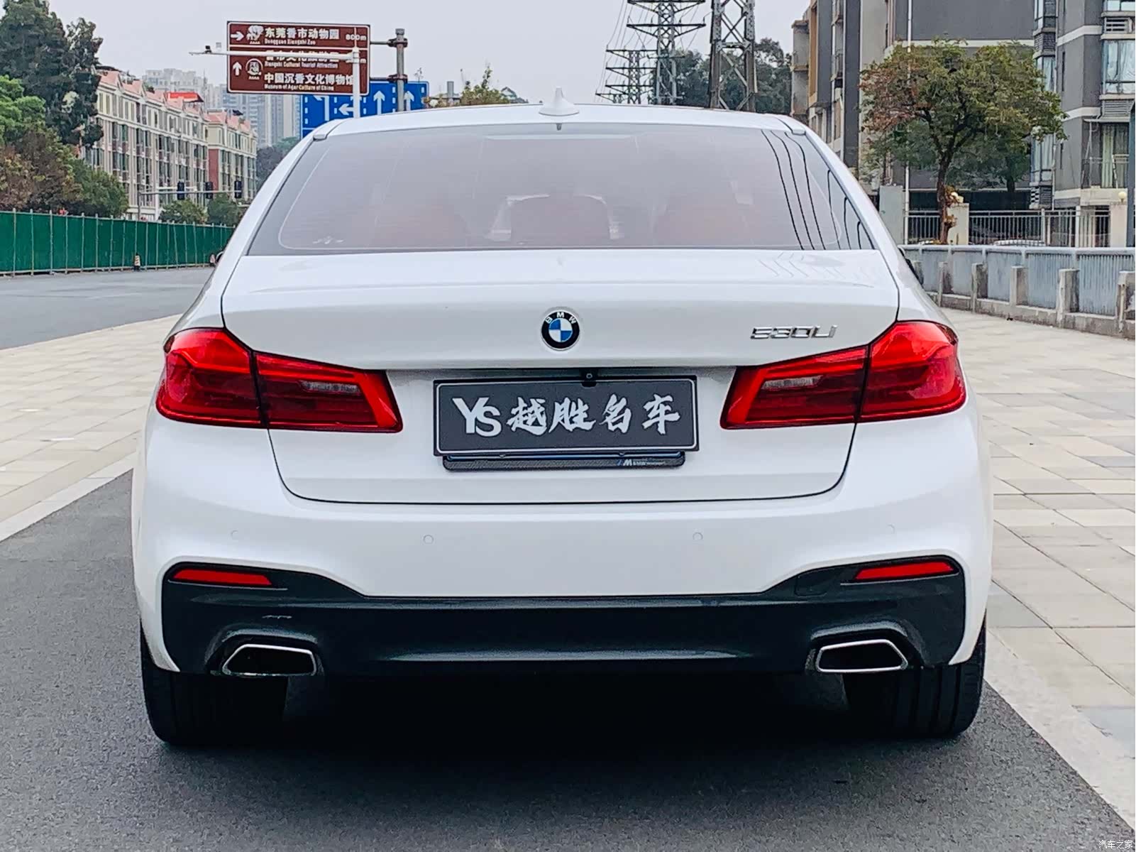BMW 5 Series, 2018 все фото