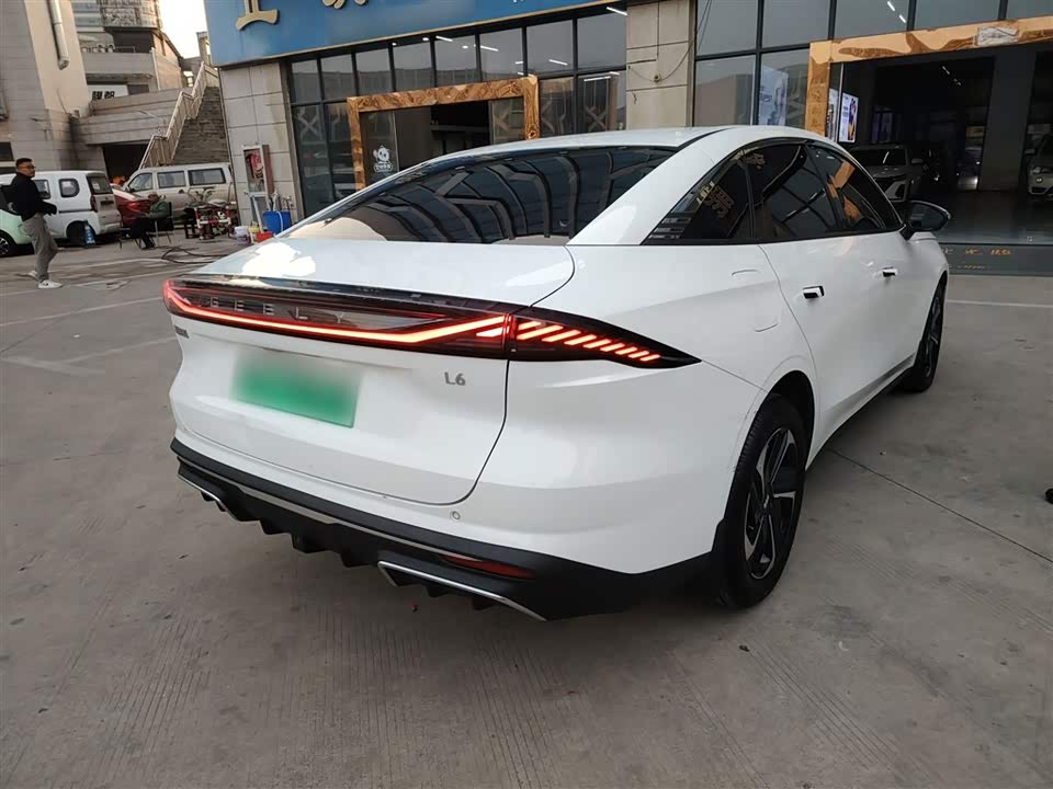 Geely Galaxy Galaxy L6