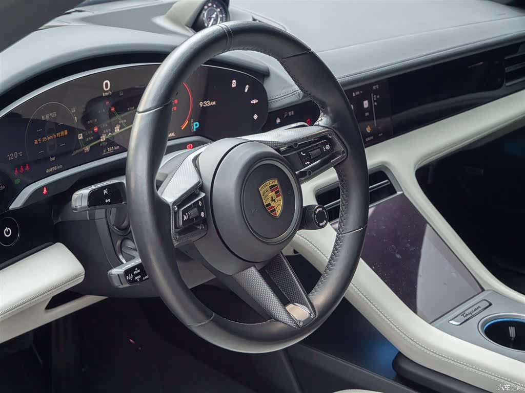 Porsche Taycan, 2021 15