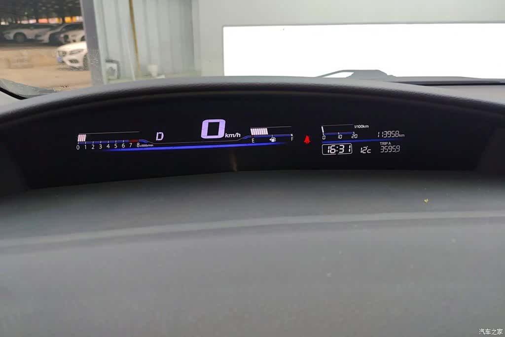 Honda Jade, 2018 14