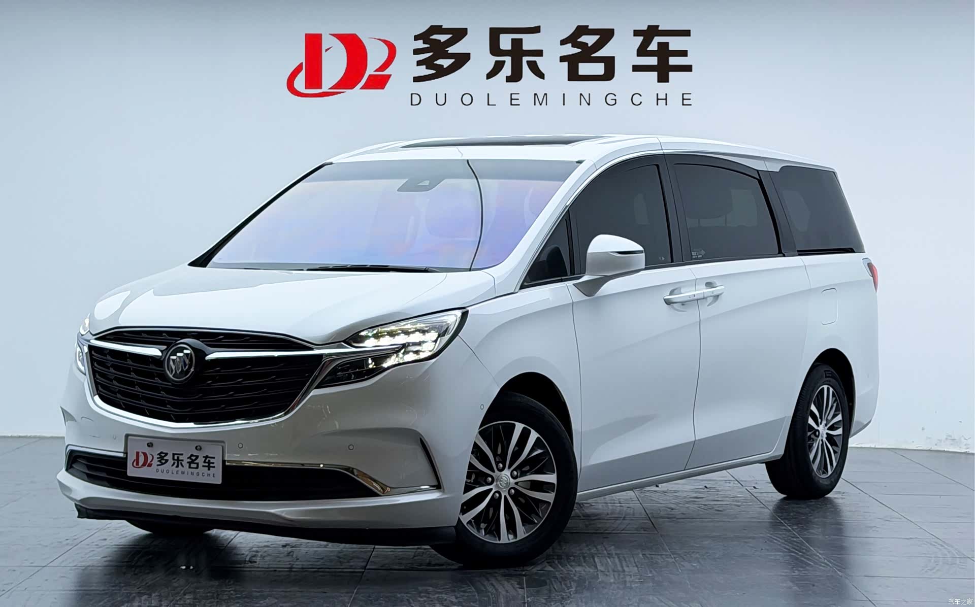 Buick GL8, 2021 1