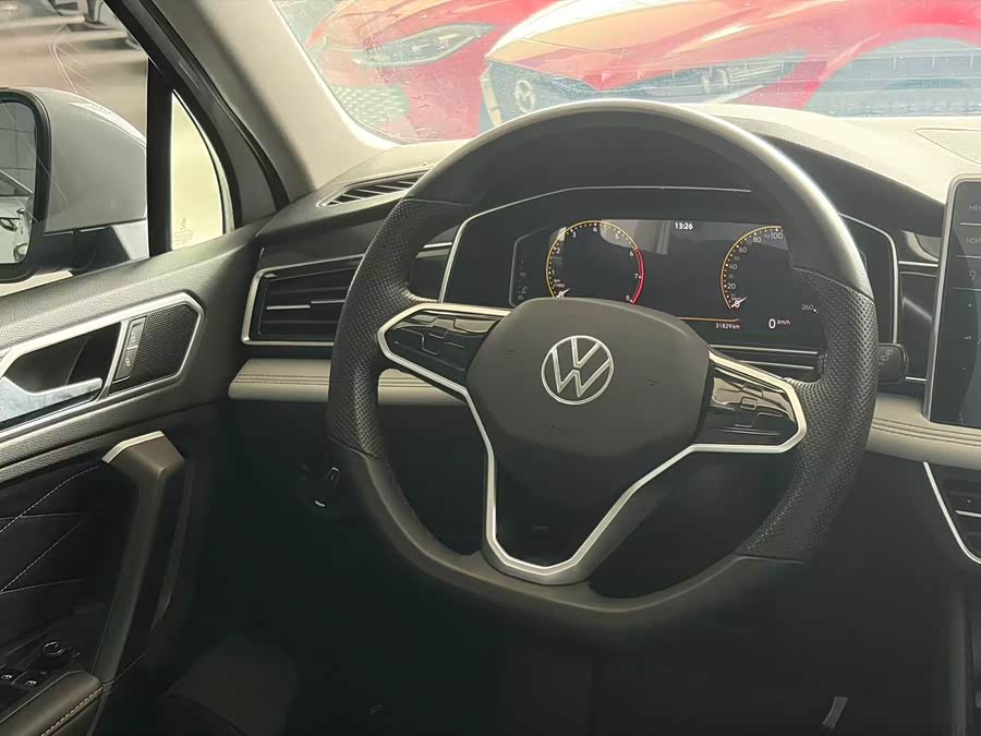 Volkswagen Tiguan L 2022, фото 12