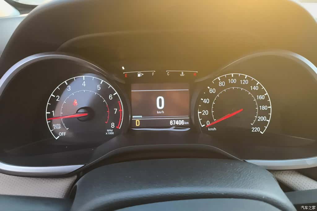 Chevrolet 320, 2022 14