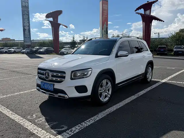 Mercedes-Benz GLB 2021 — купить из Китая под заказ