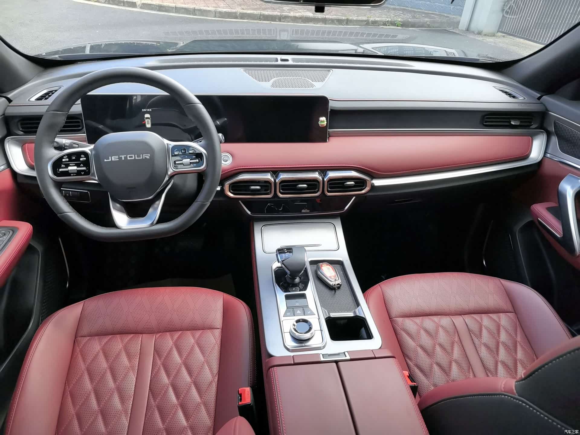 Jetour X70, 2025 9
