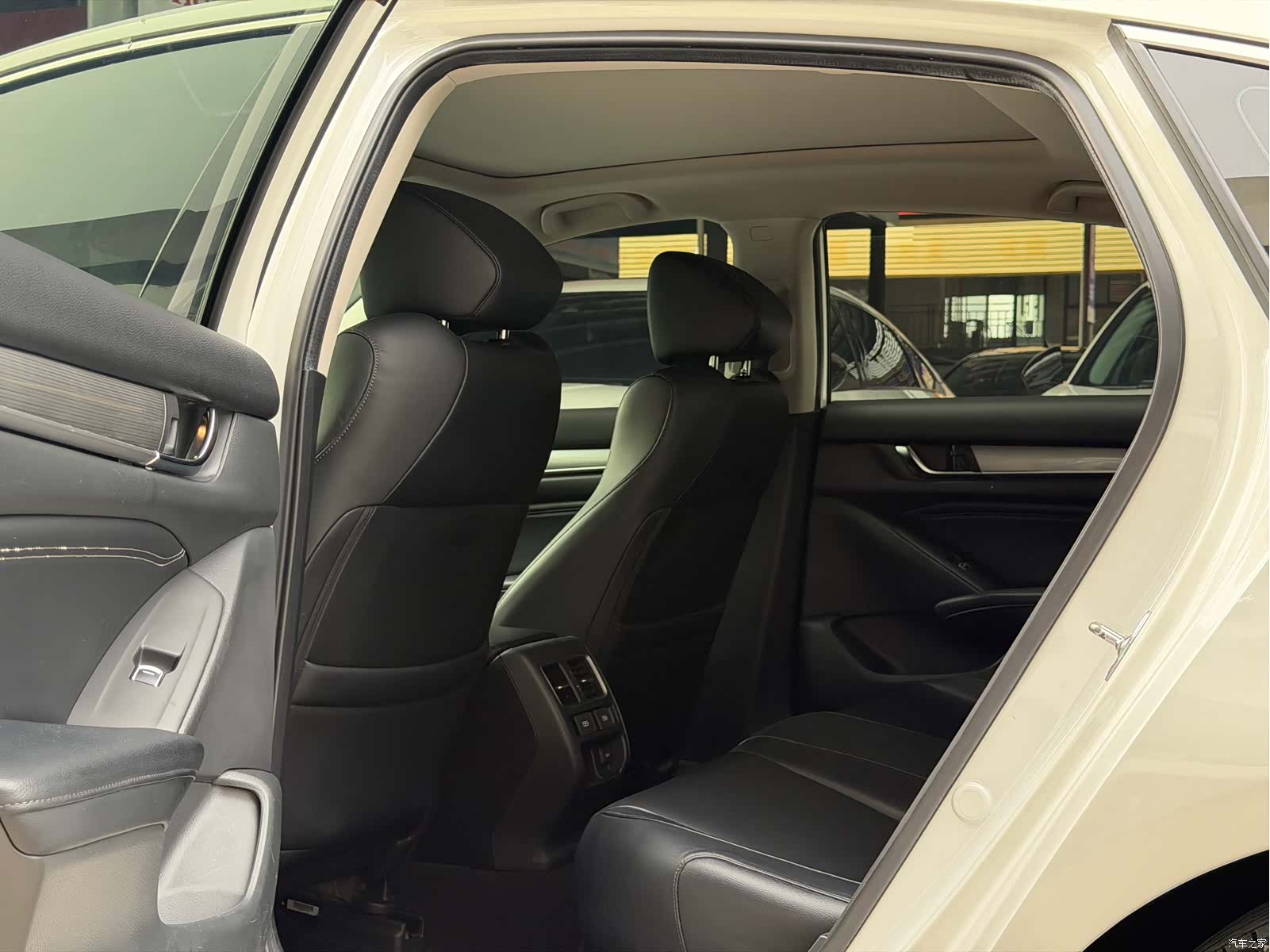Honda Accord, 2018 4