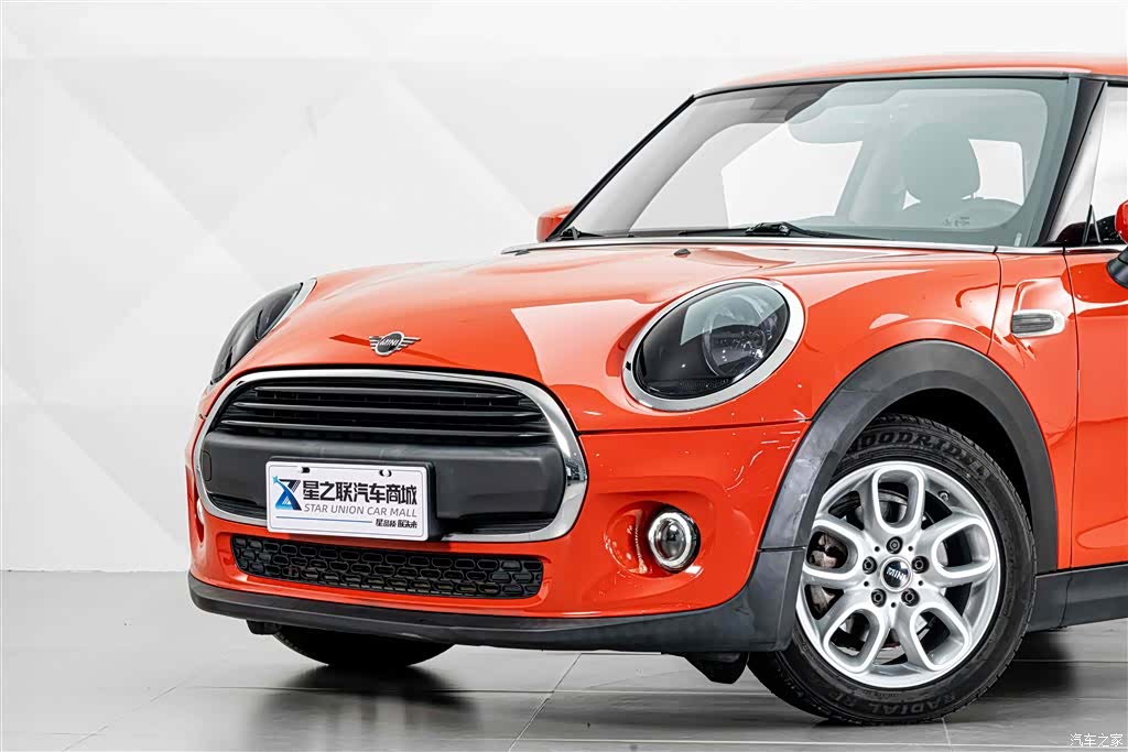 Mini ONE, 2021 3