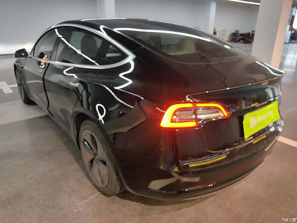 Tesla Model 3, 2020 23