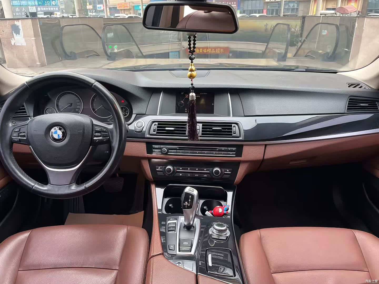 BMW 5 Series, 2016 9