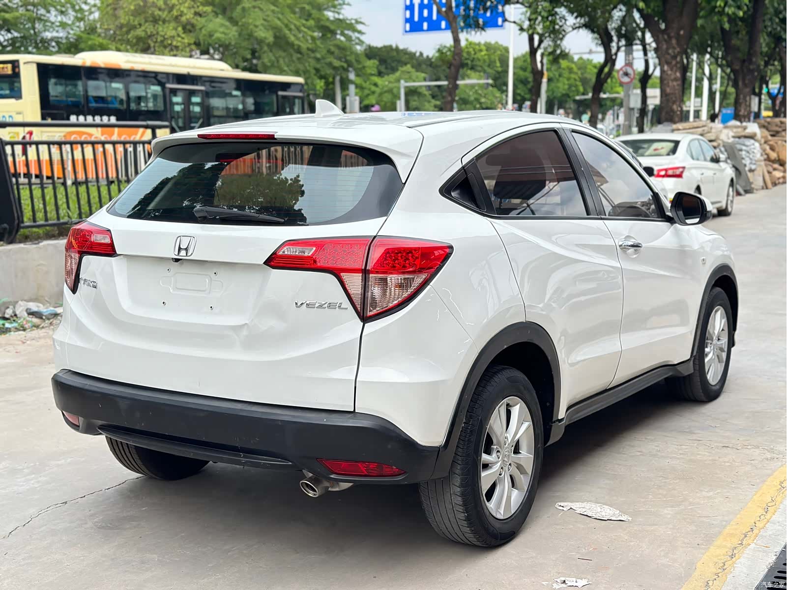 Honda Vezel, 2015 10