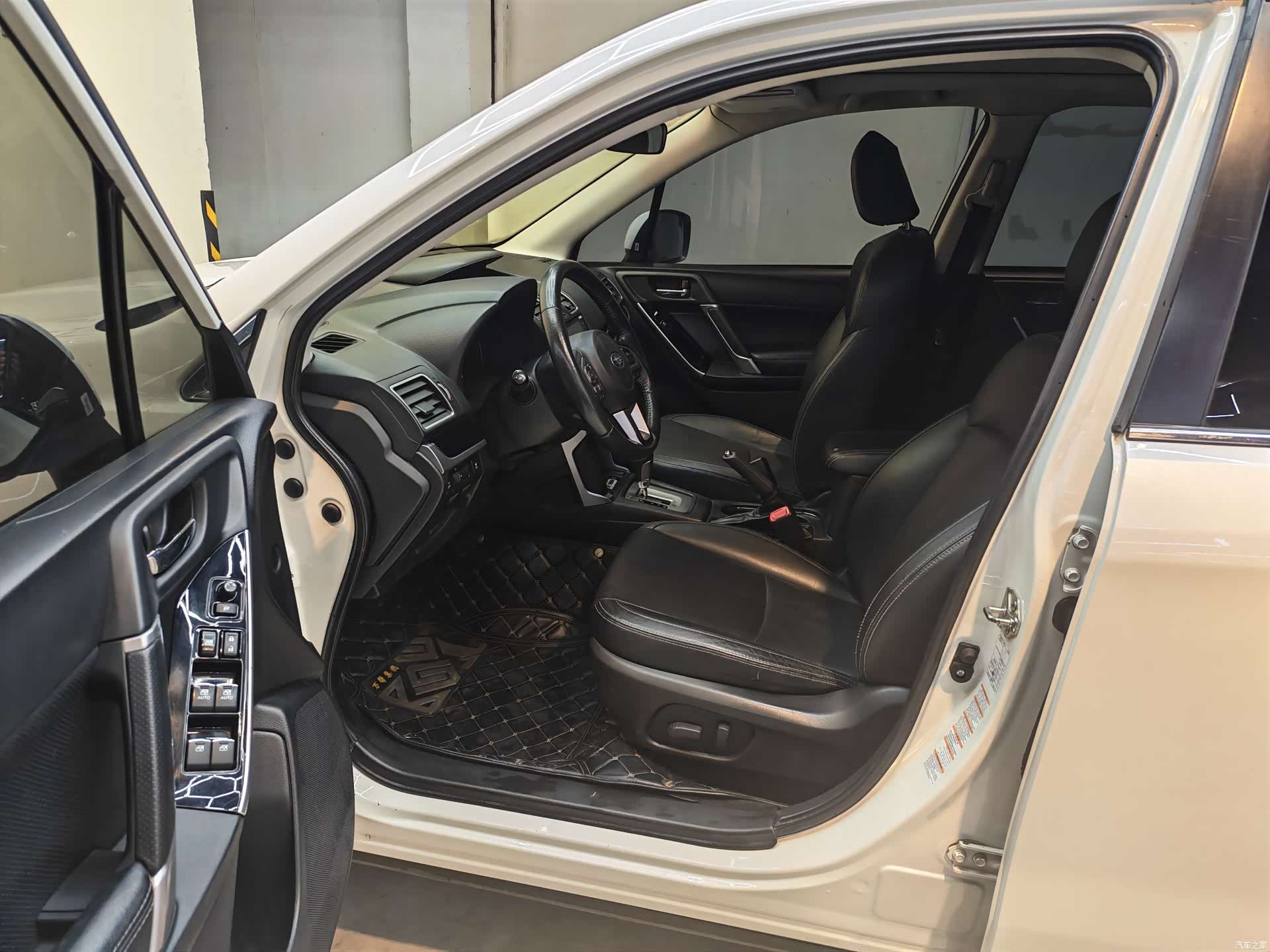 Subaru Forester, 2018 все фото