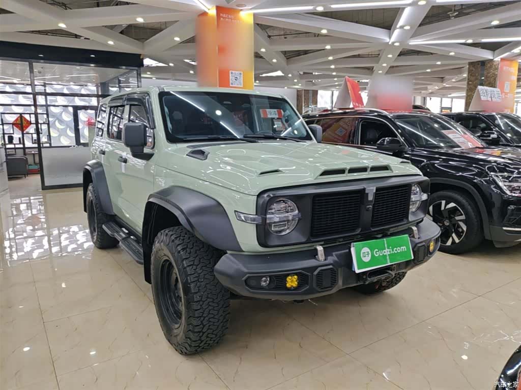 Tank 300, 2022 4