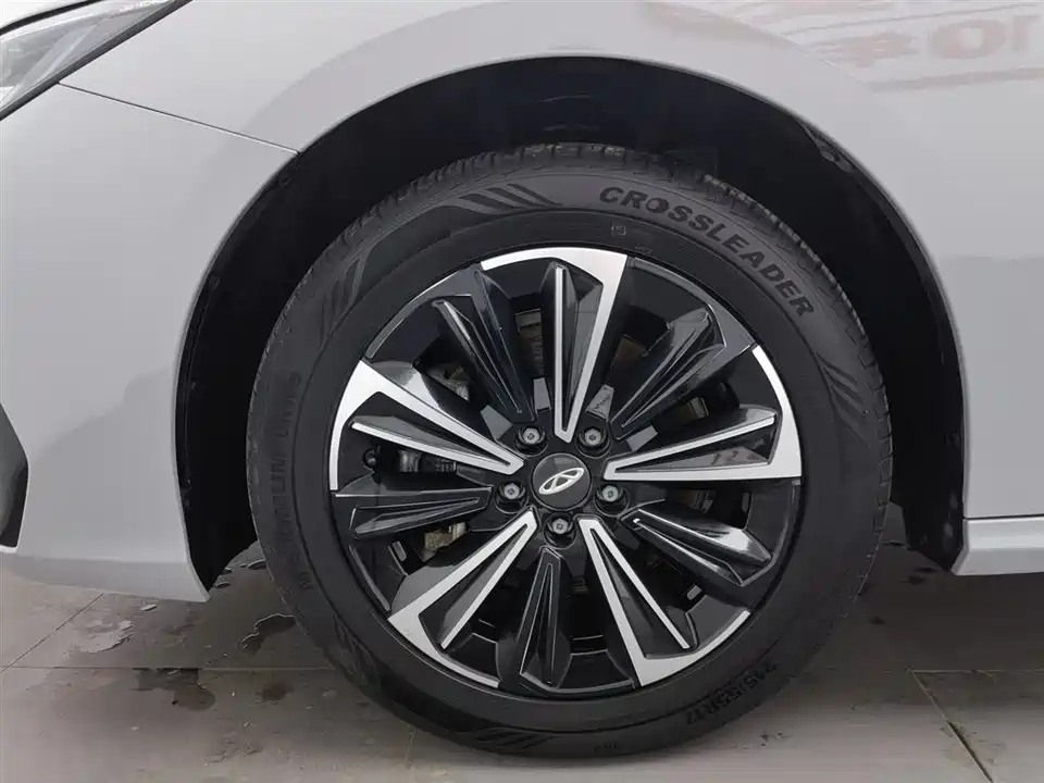 Chery Fulwin Fengyun A8