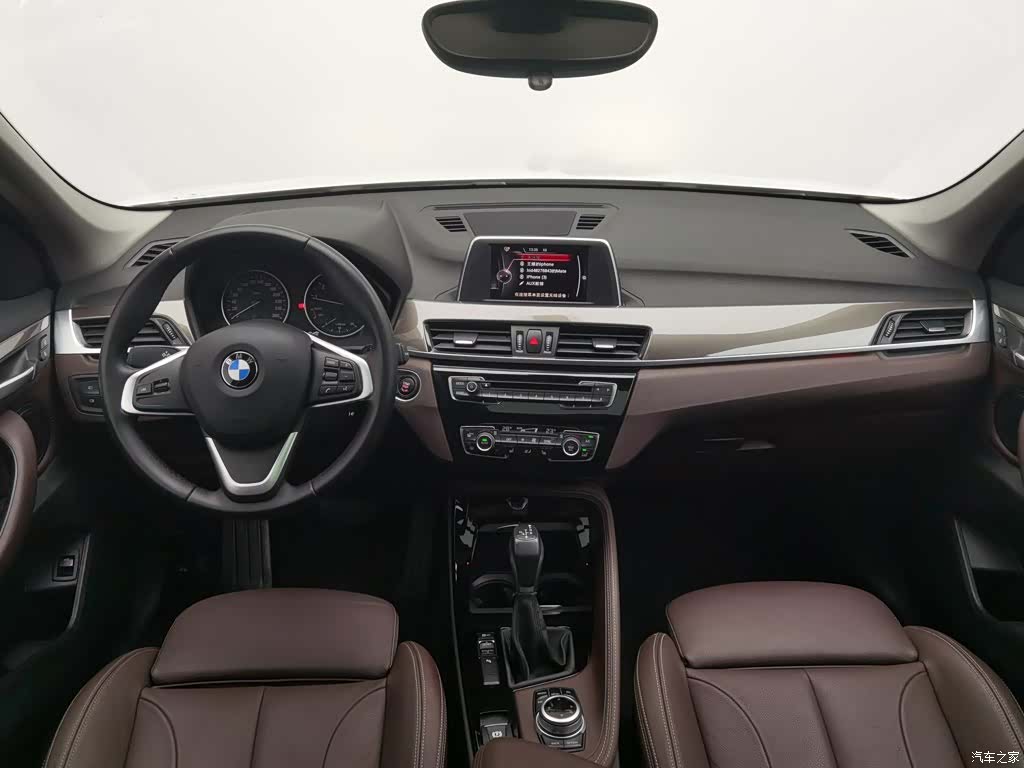 BMW X1, 2016 все фото