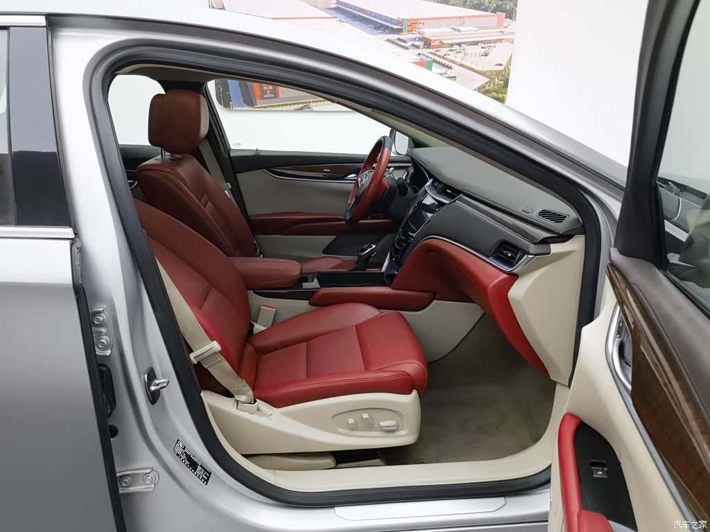 Cadillac XTS, 2013 23