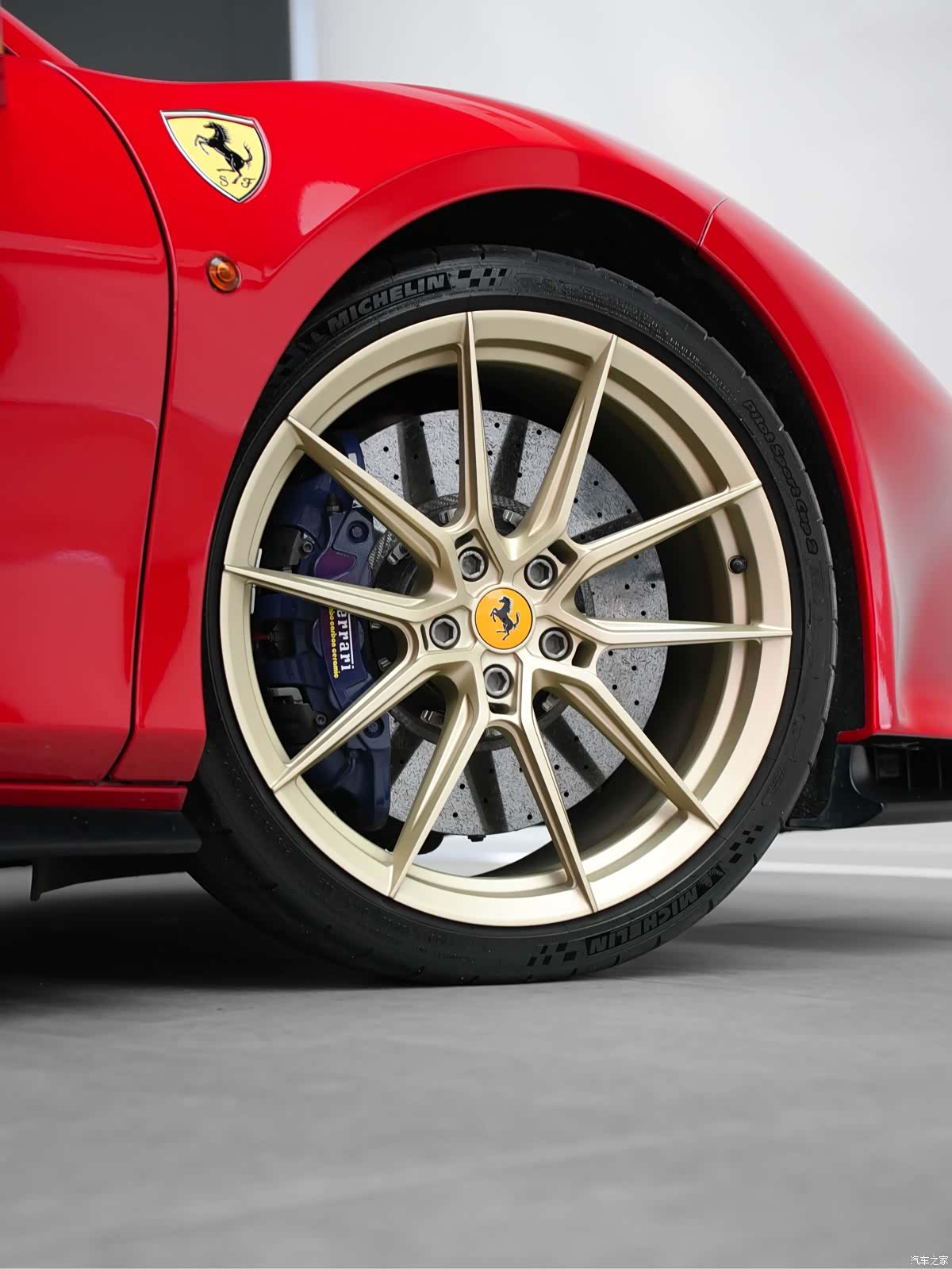 Ferrari 488, 2019 6