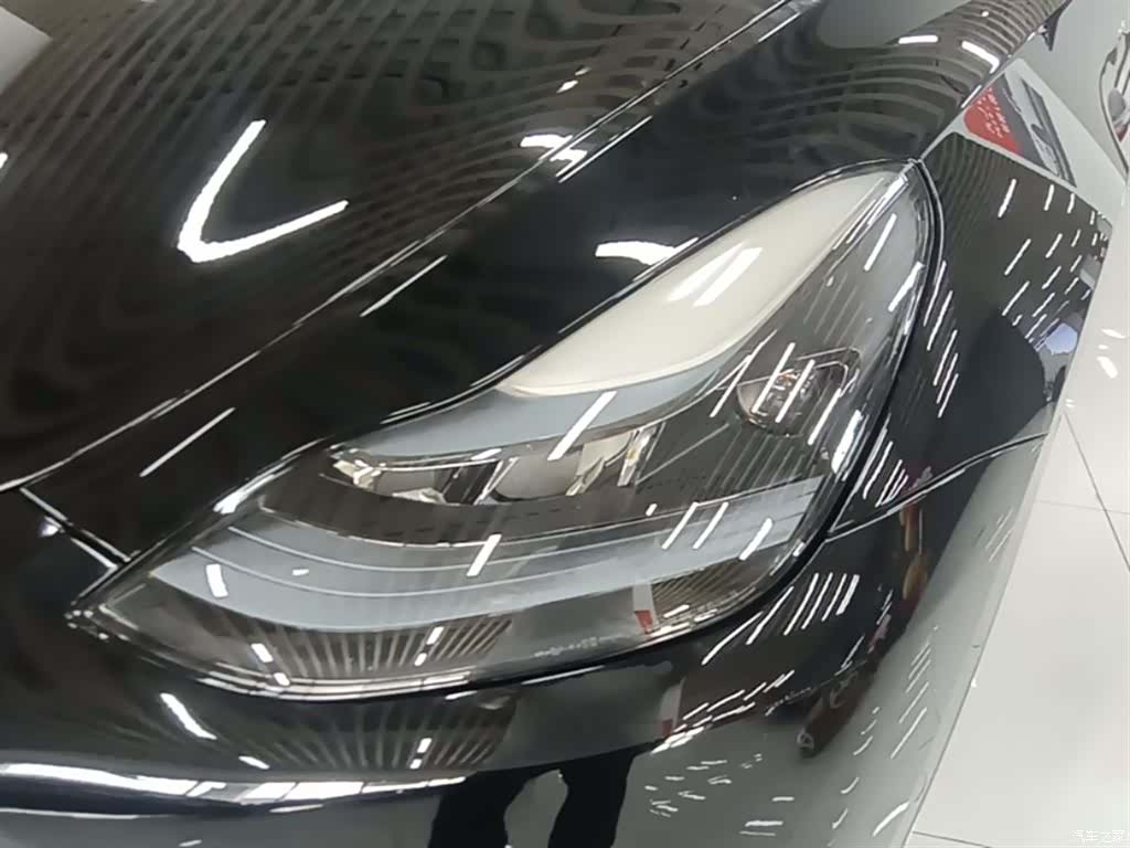 Tesla Model Y, 2023 24