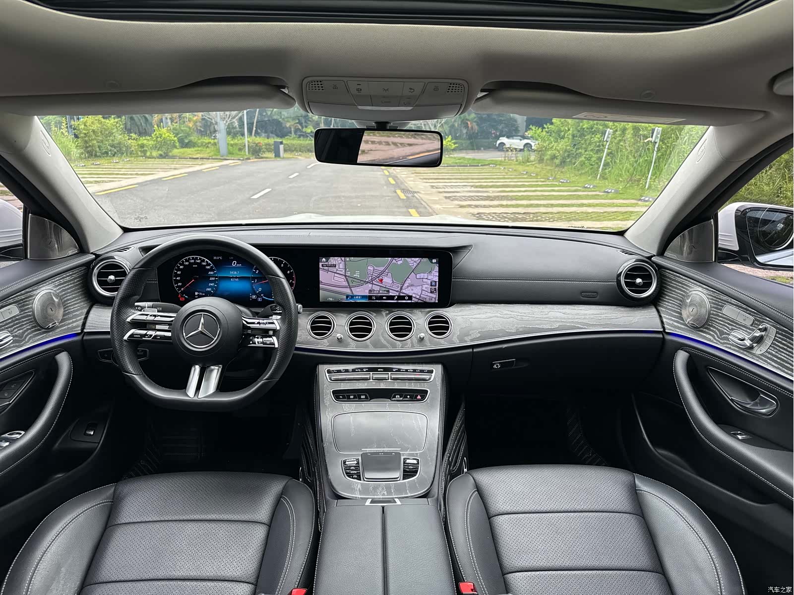 Mercedes-Benz E-Class, 2021 11