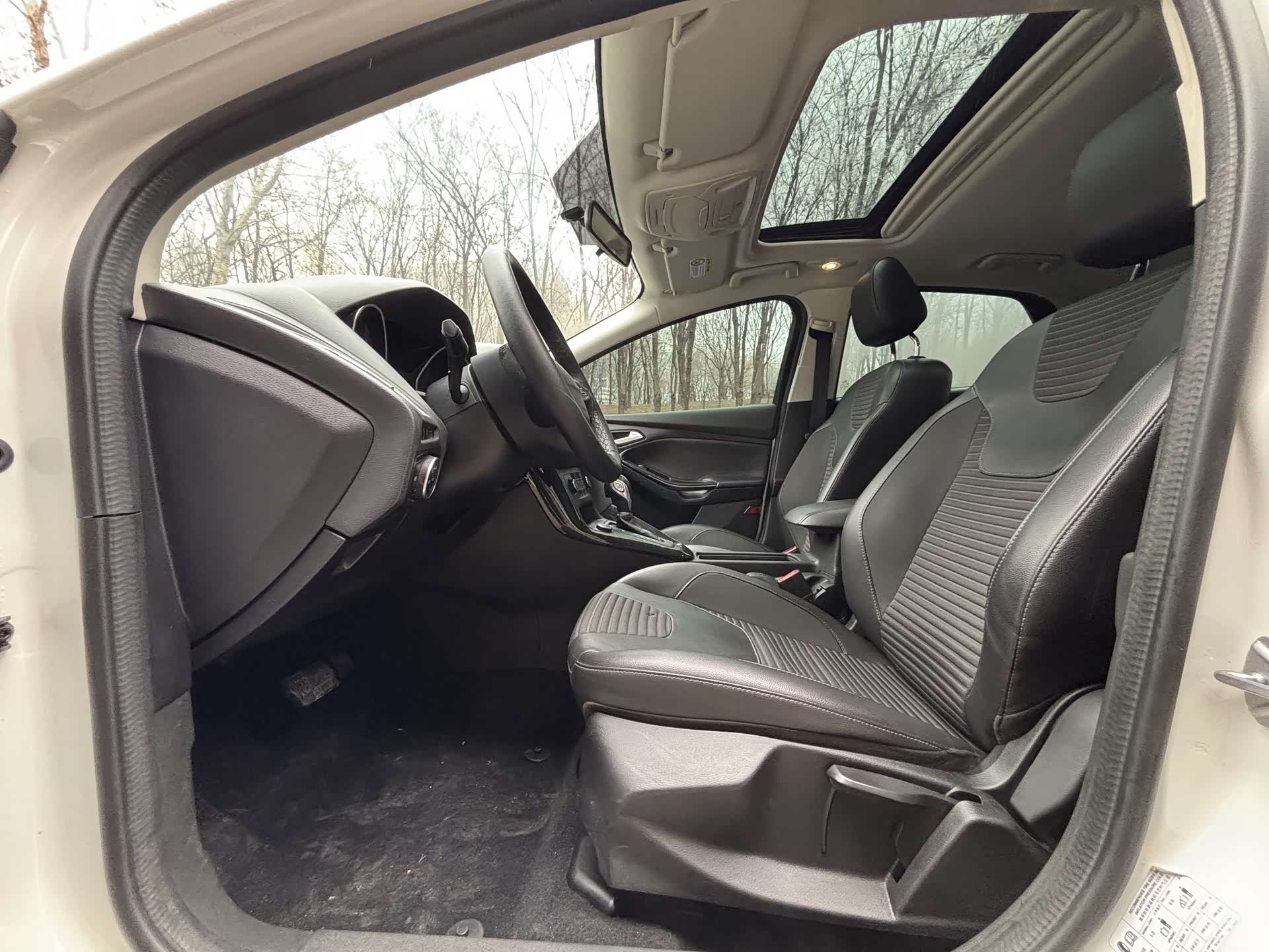 Ford Focus, 2016 7