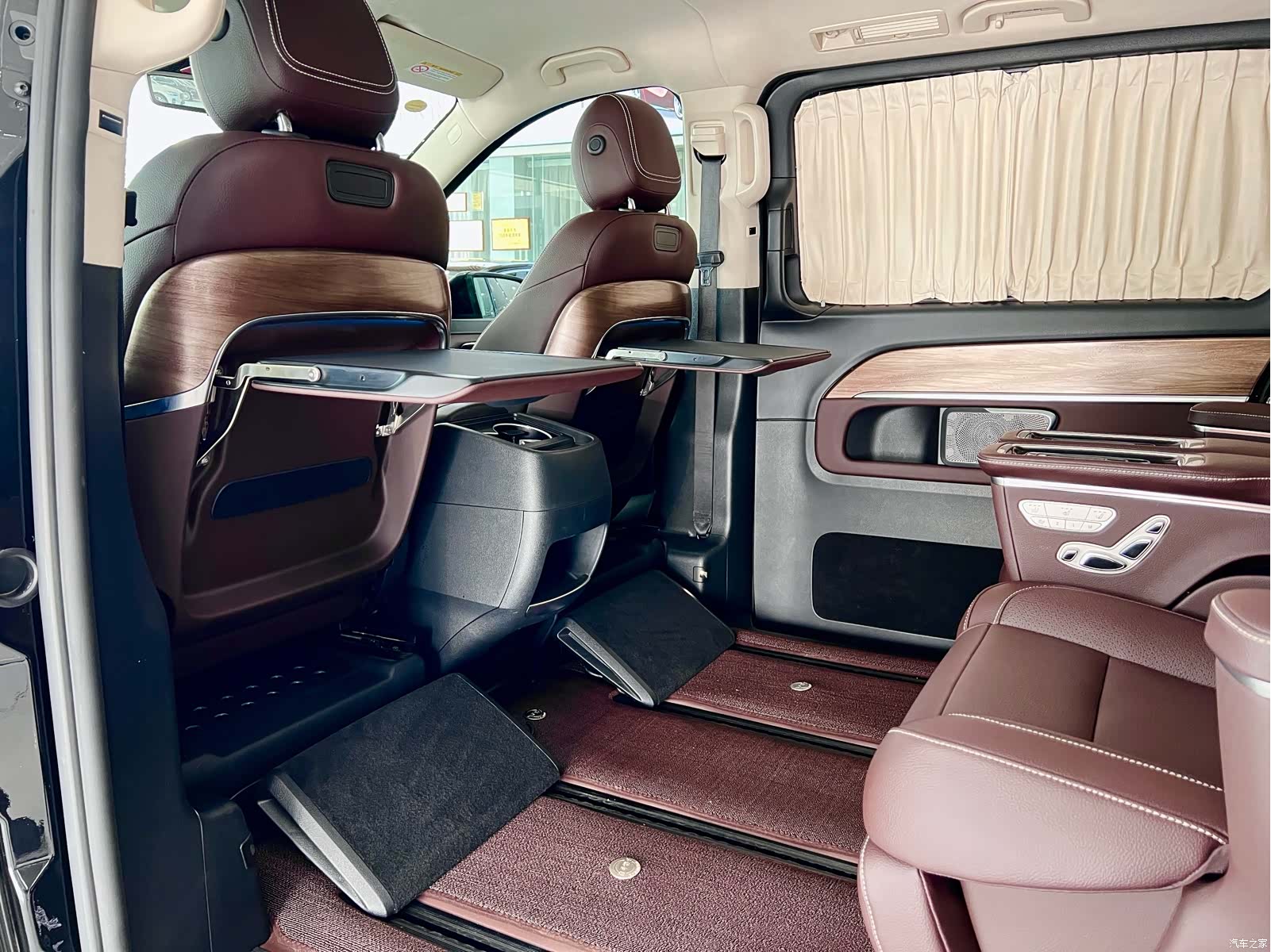 Mercedes-Benz V-Class, 2022 19