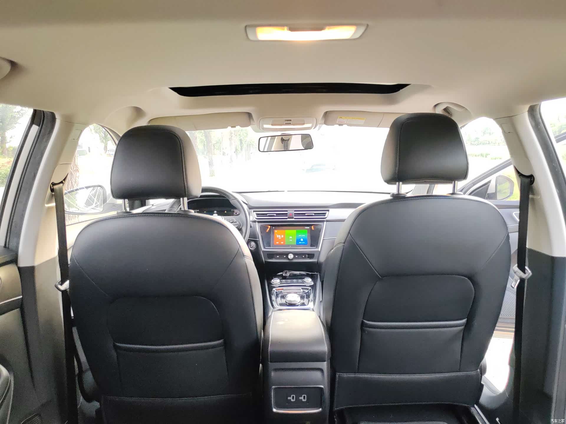 Roewe Ei5, 2019 13
