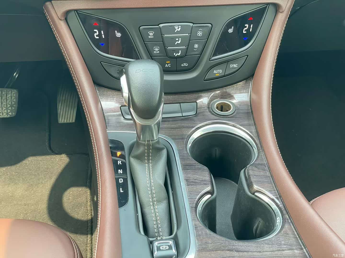 Buick Envision Plus, 2017 9