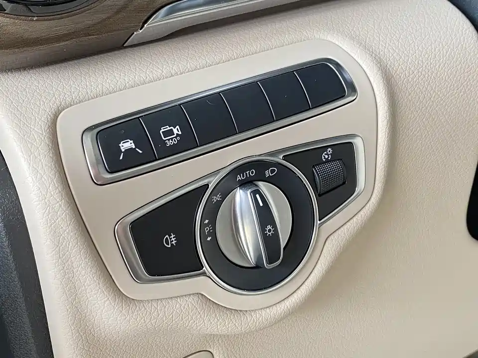 Mercedes-Benz V-class Mercedes-Benz V-class