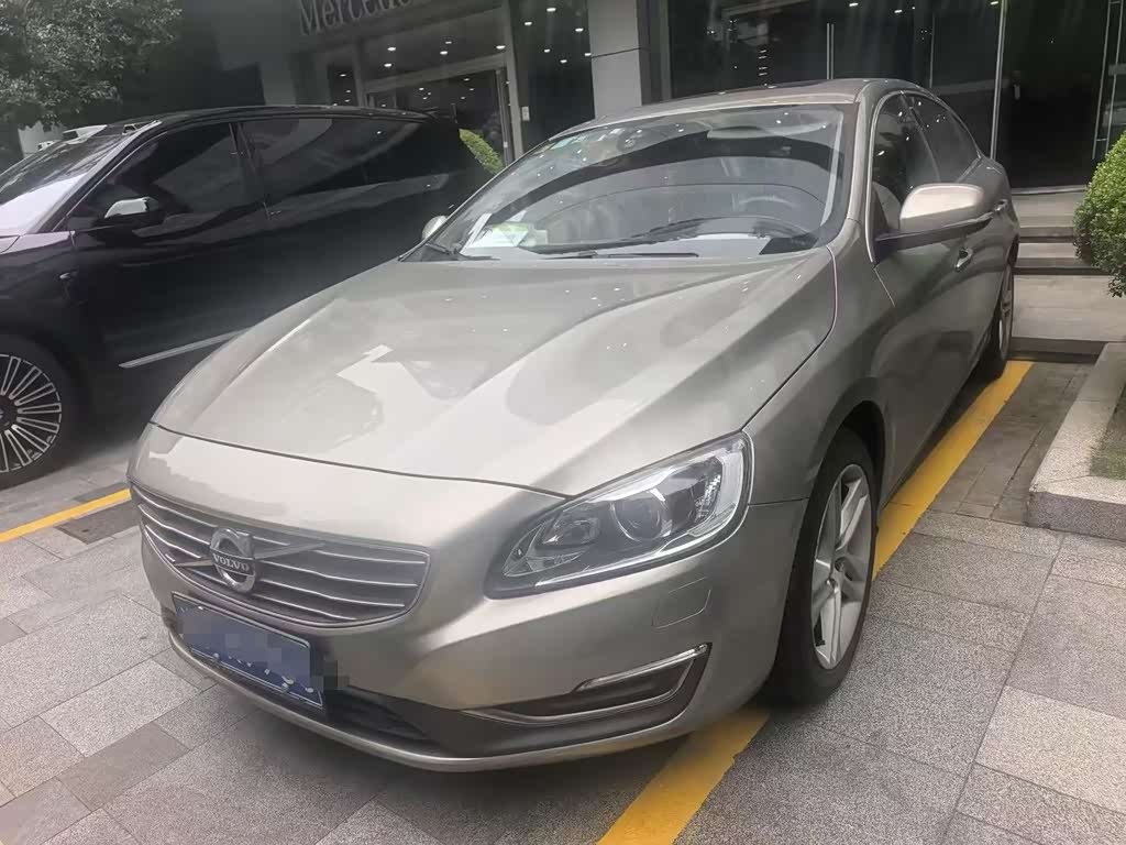 Volvo S60