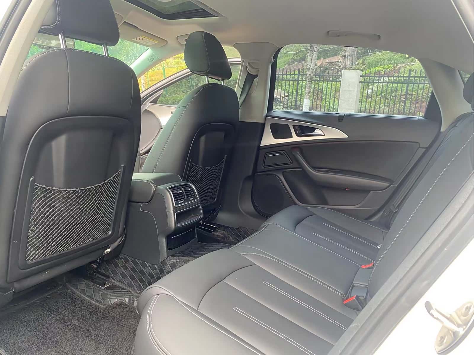 Audi A6L, 2014 9