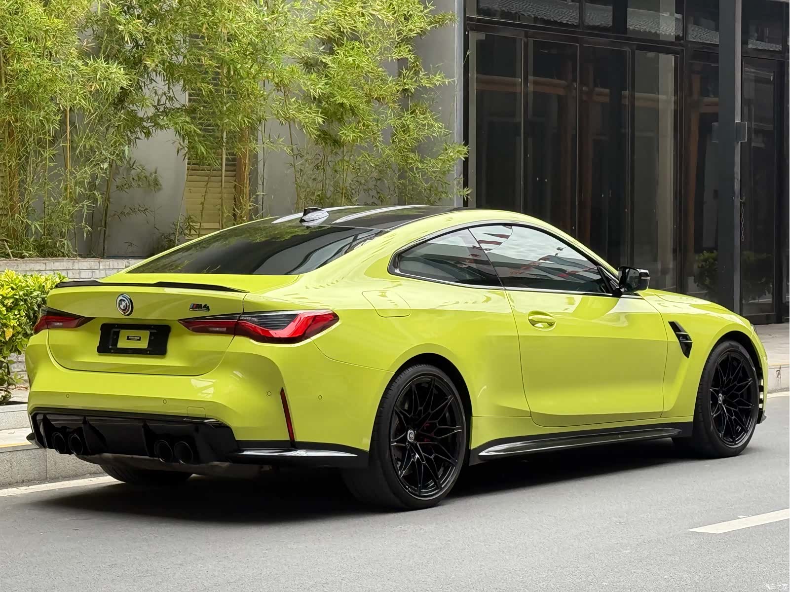 BMW M4, 2023 9