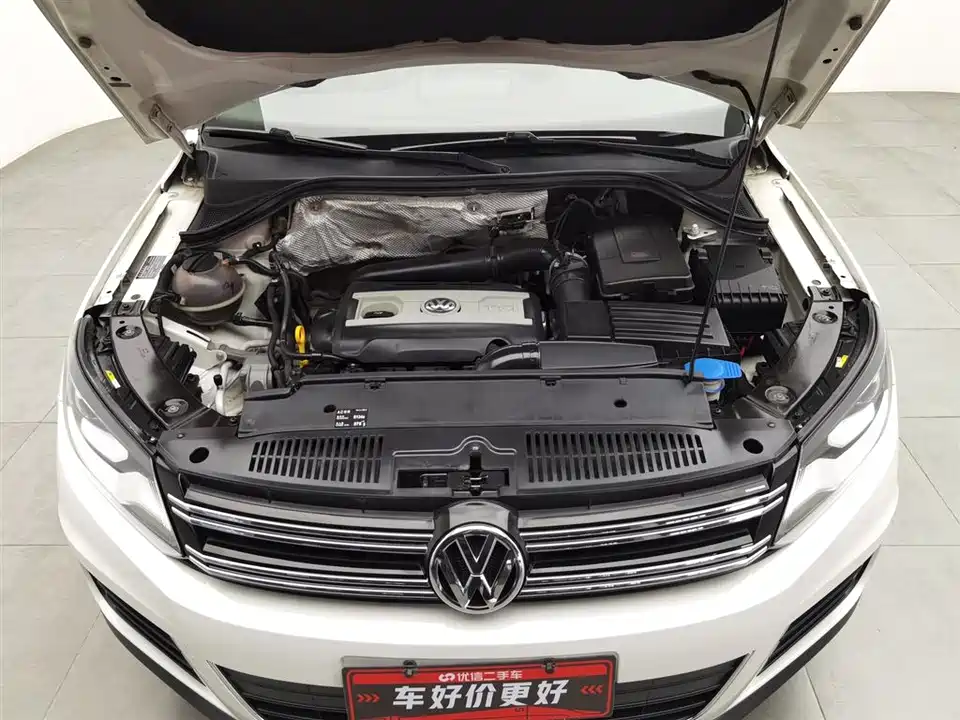Volkswagen Tiguan Volkswagen Tiguan