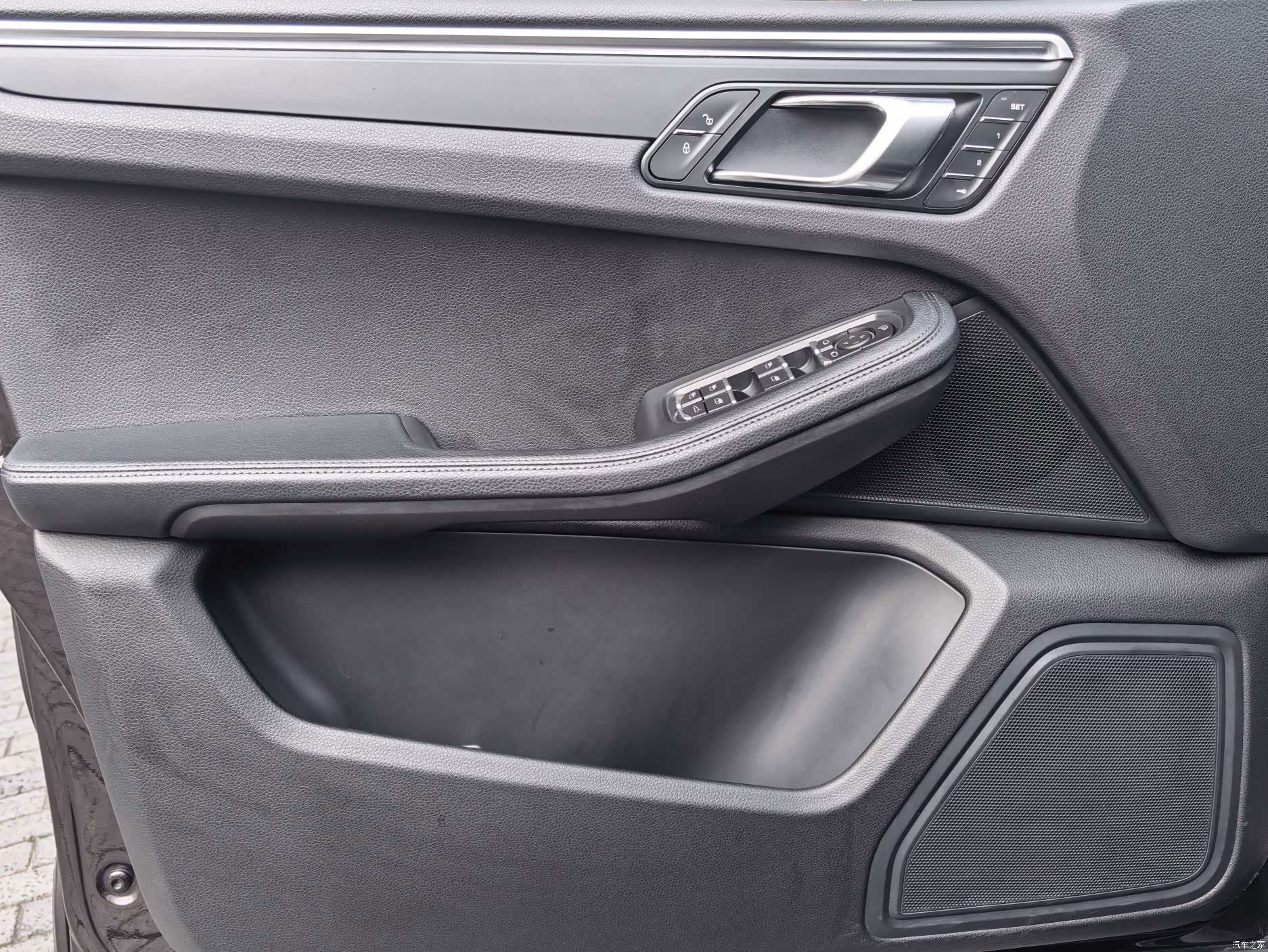 Porsche Macan, 2016 10