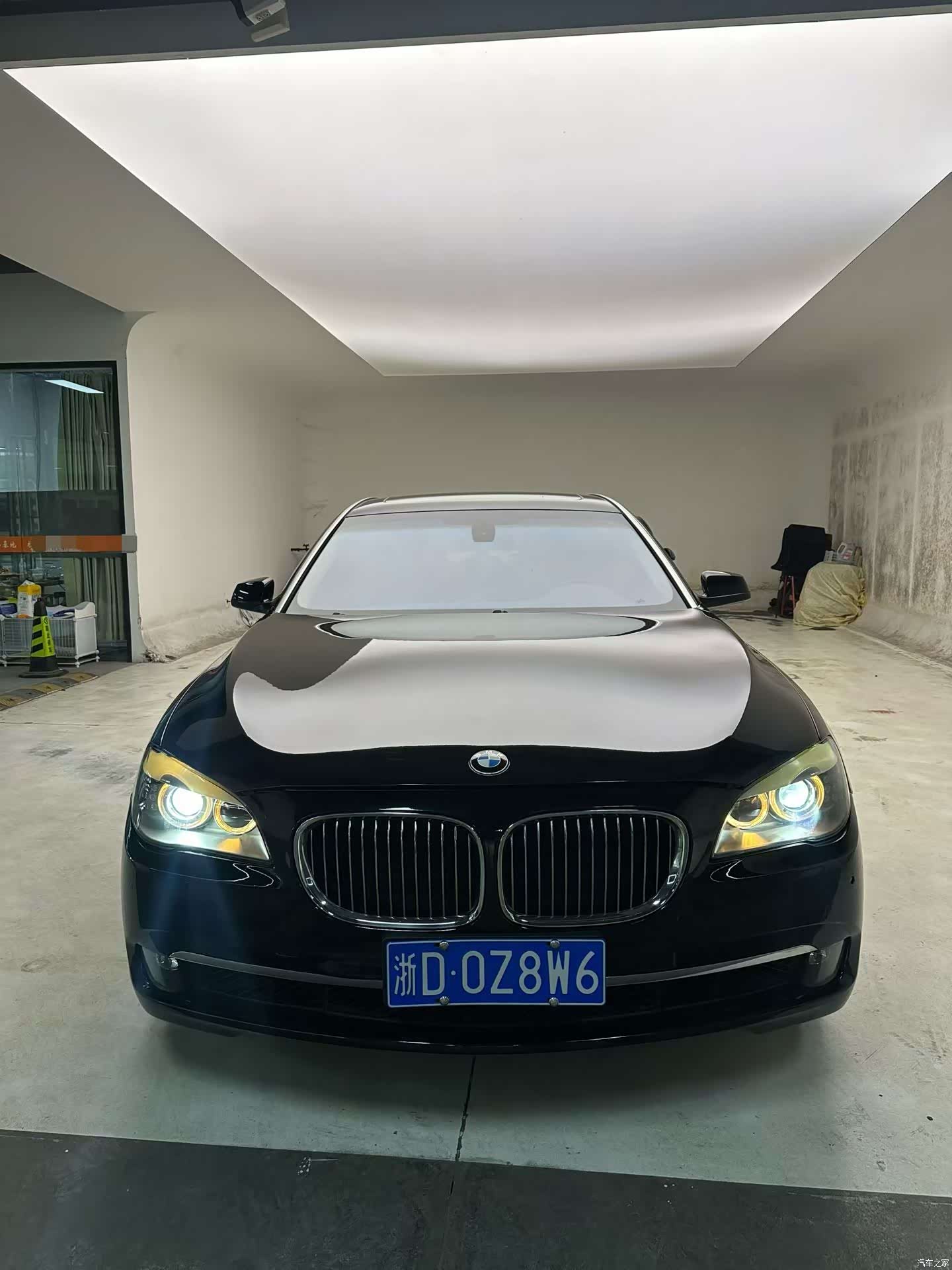 BMW 7 Series, 2010 2