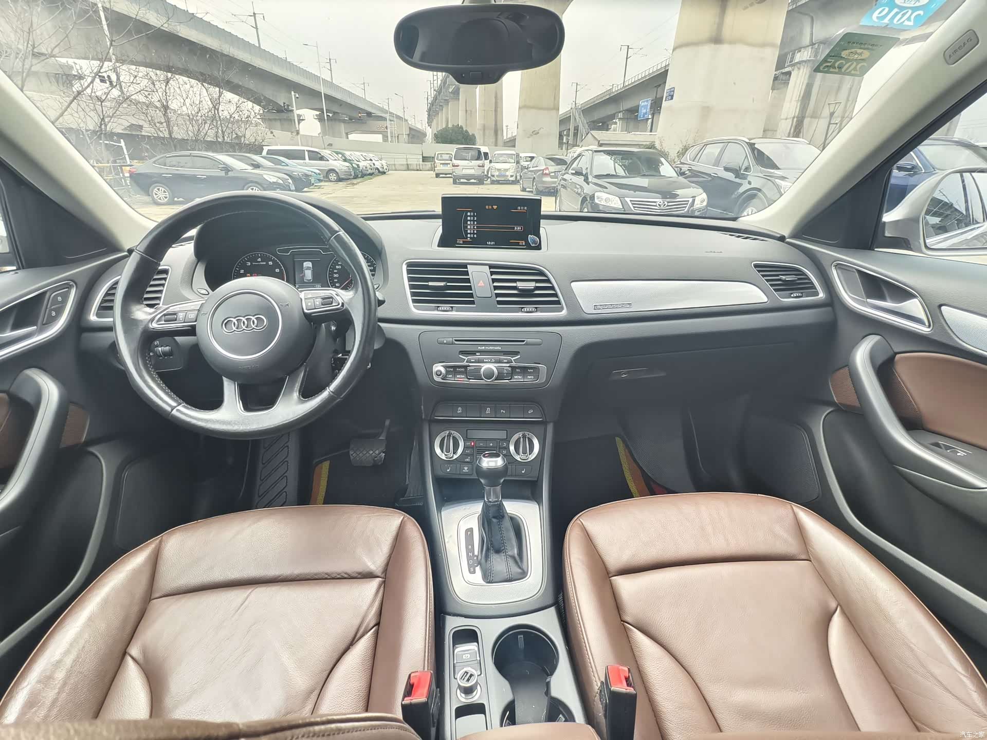 Audi Q3, 2015 8