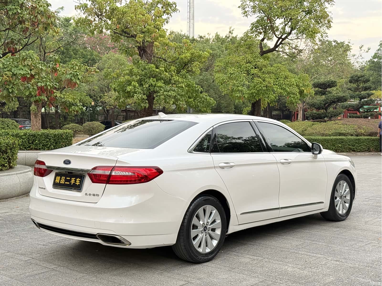 Ford Taurus, 2018 10