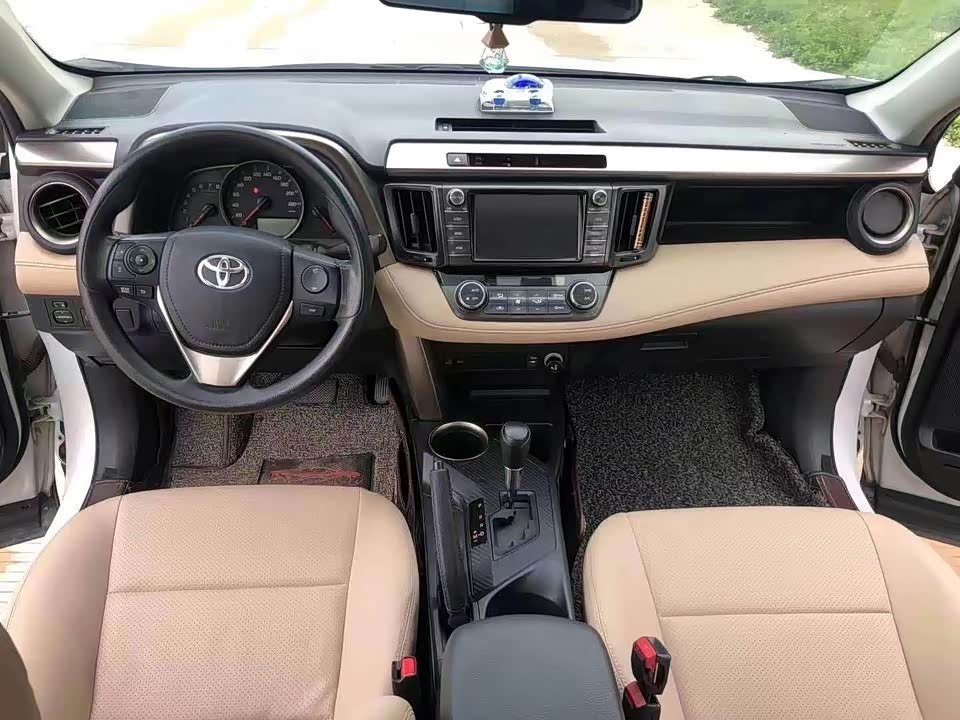 Toyota RAV4 Rongfang
