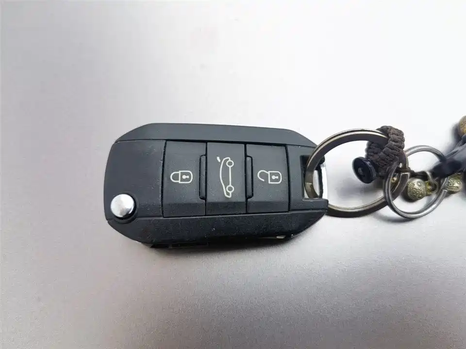 Peugeot 408 Peugeot 408