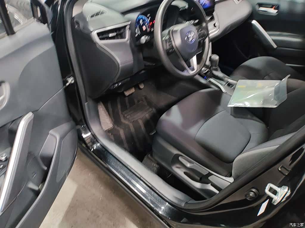 Toyota Corolla, 2023 12