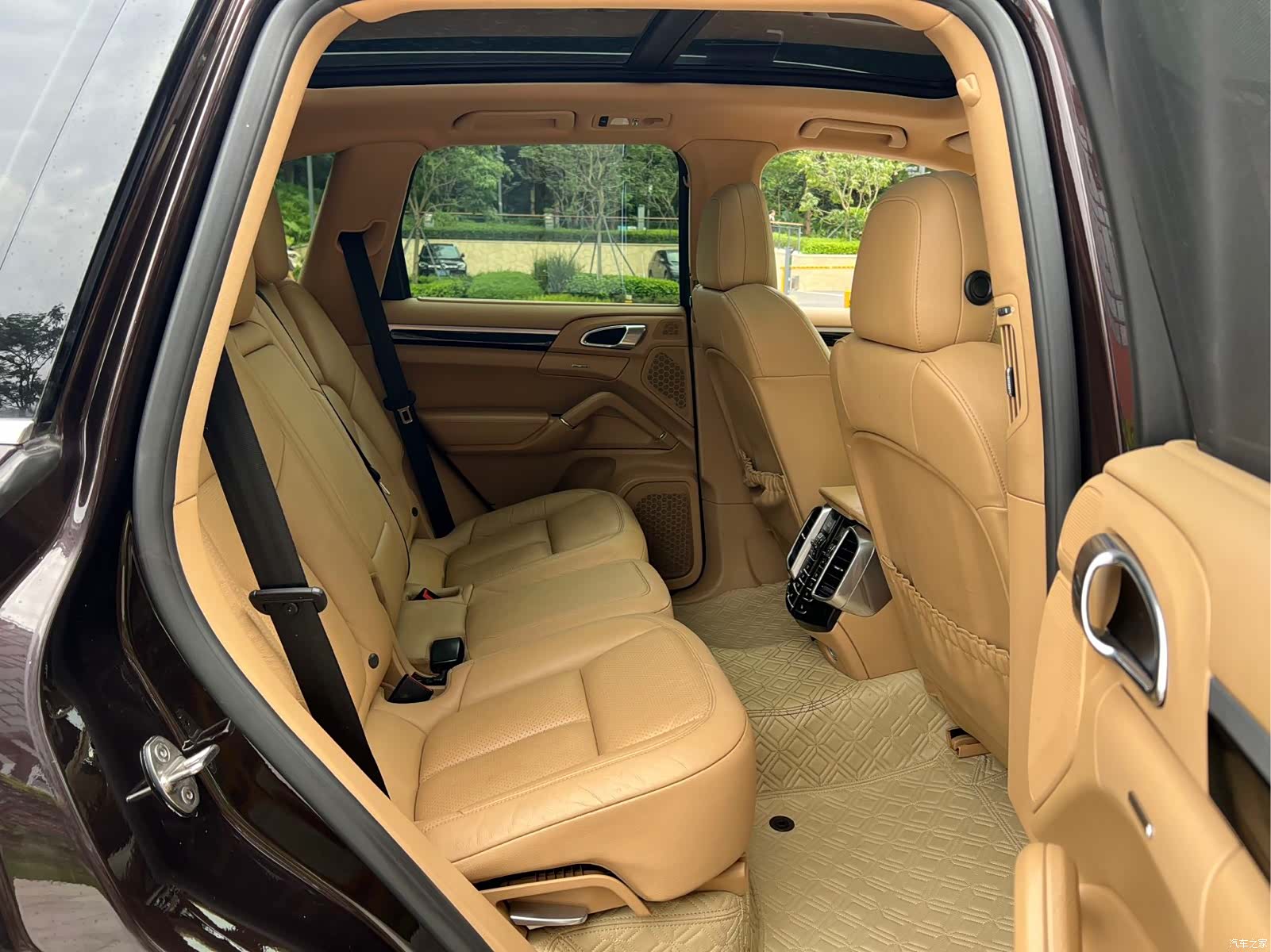 Porsche Cayenne, 2014 14