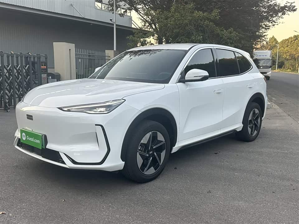 Geely Galaxy Galaxy E5