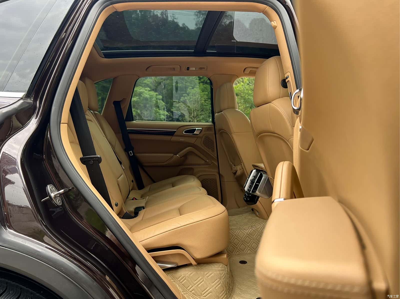 Porsche Cayenne, 2014 11