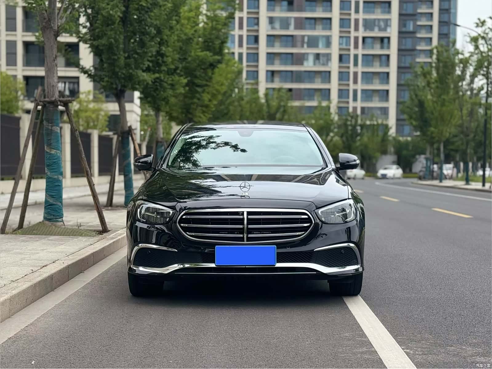 Mercedes-Benz E-Class, 2023 2