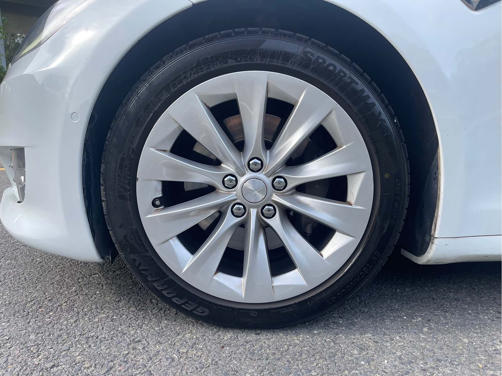 Tesla Model S, 2019 10