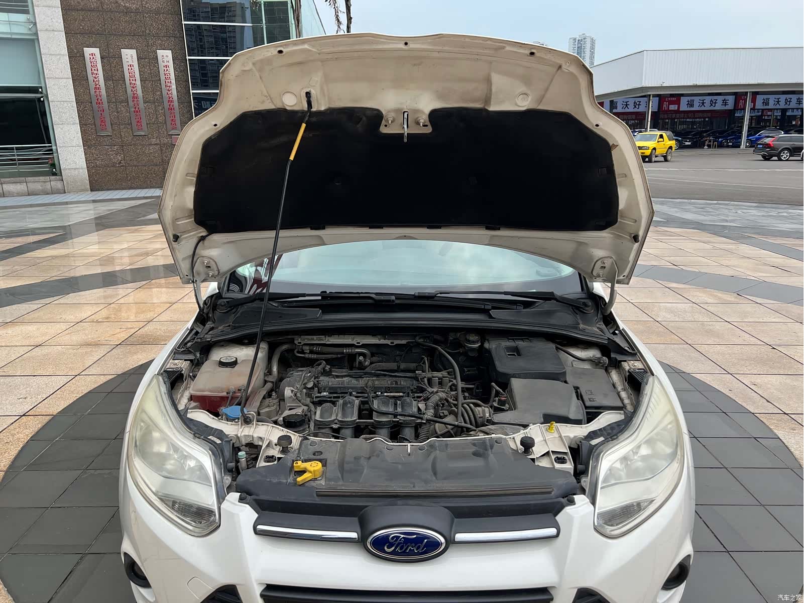 Ford Focus, 2014 18