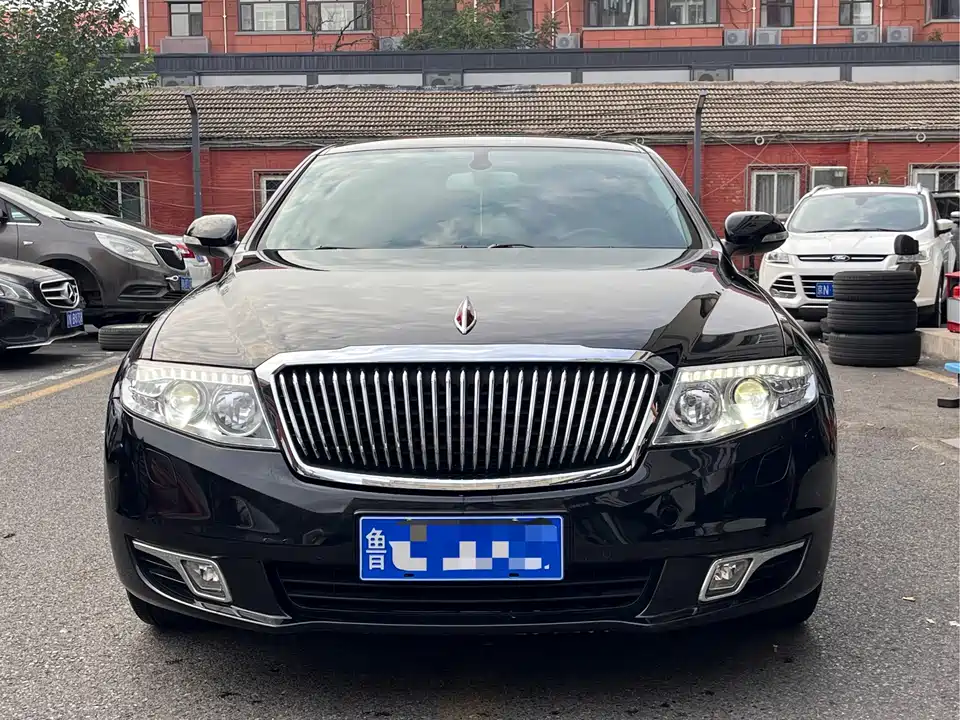Hongqi H7