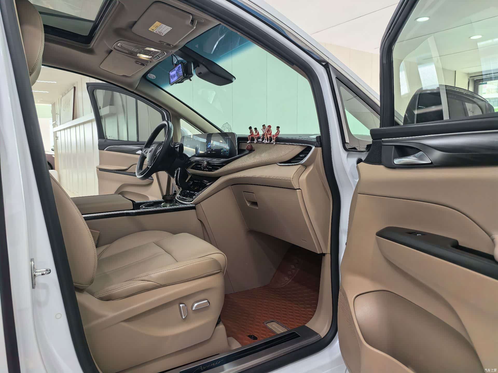 Buick GL8, 2021 12