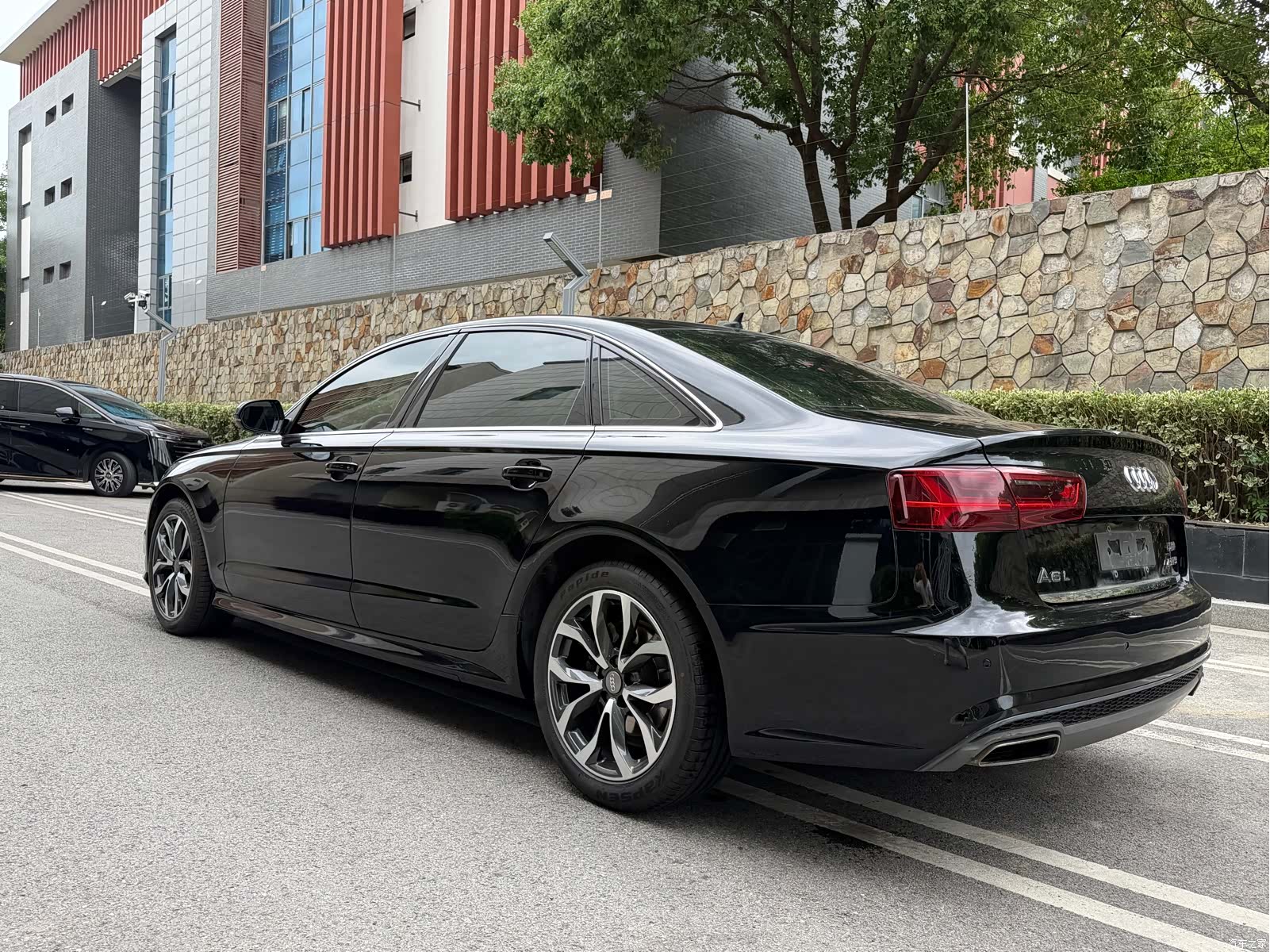 Audi A6L, 2018 22