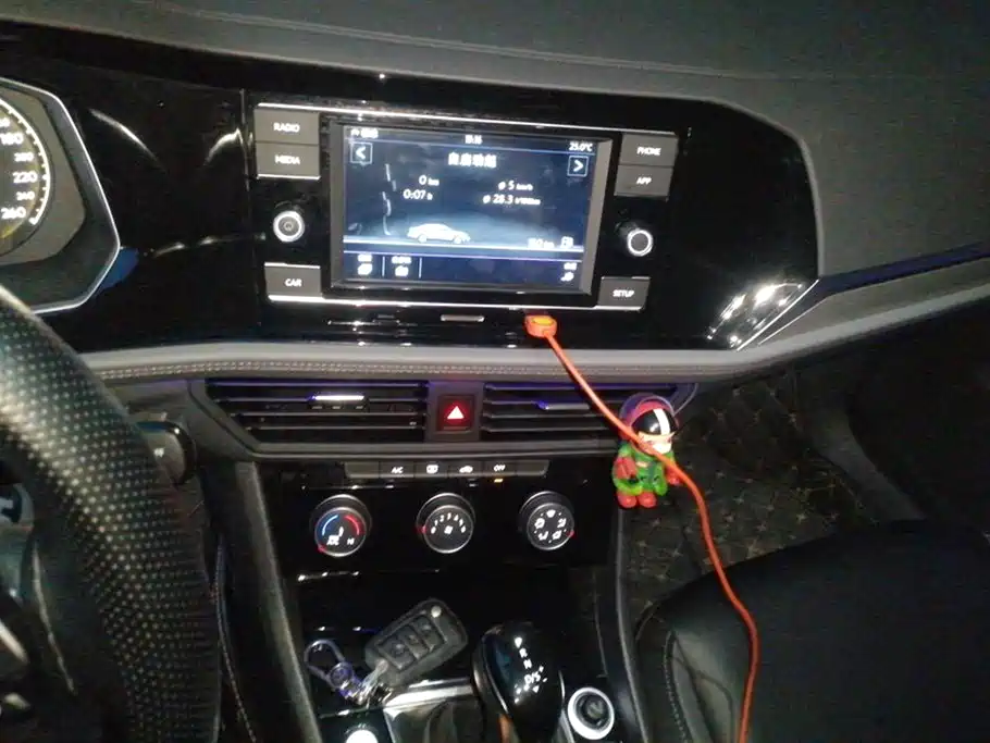 Volkswagen Sagitar Volkswagen Sagitar