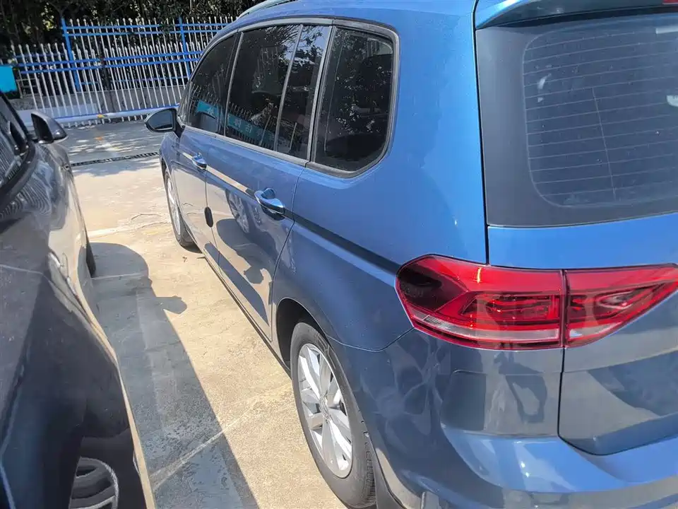 Volkswagen Touran Volkswagen Touran